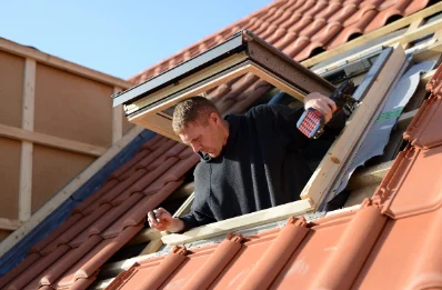 Pose de fenêtres de toit Velux à Louin
